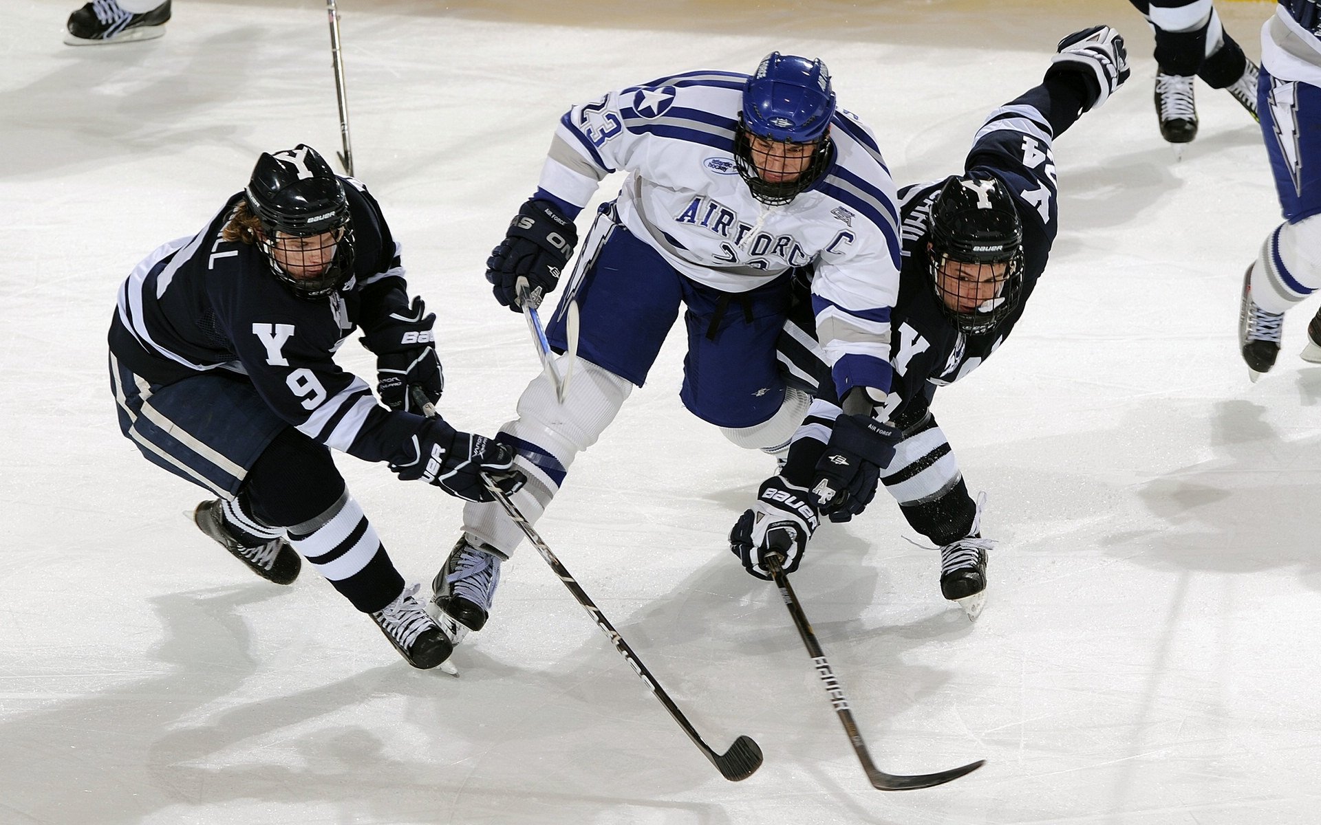 开云中国-“中超再迎引援高峰，各大豪门备战新赛季”，中超引援最新消息2021
